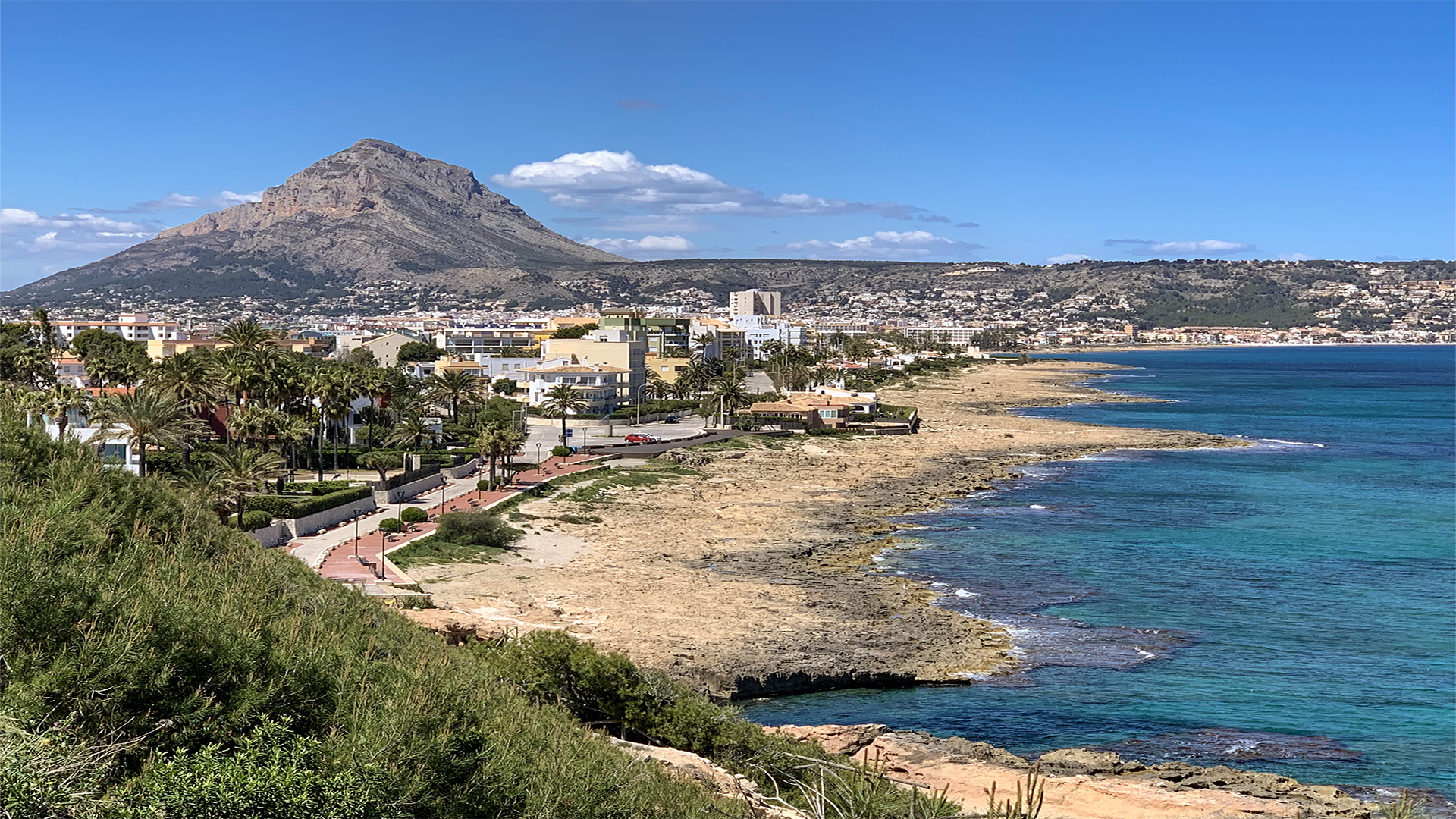 Property for sale at the Arenal Beach in Javea Vicens Ash Javea property